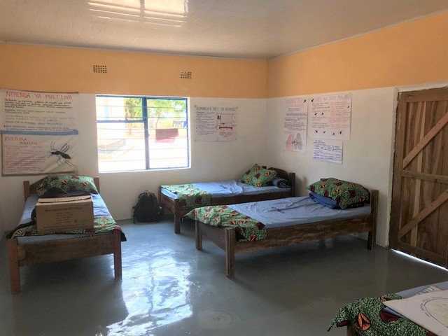 Maternal shelter room