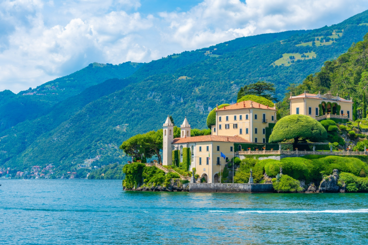 lake como