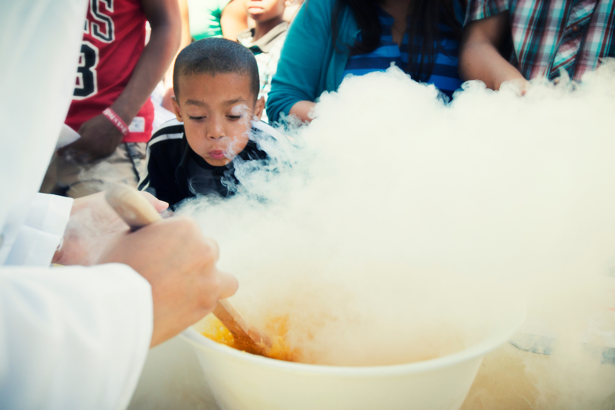 image of liquid nitrogen-frozen sorbet being made